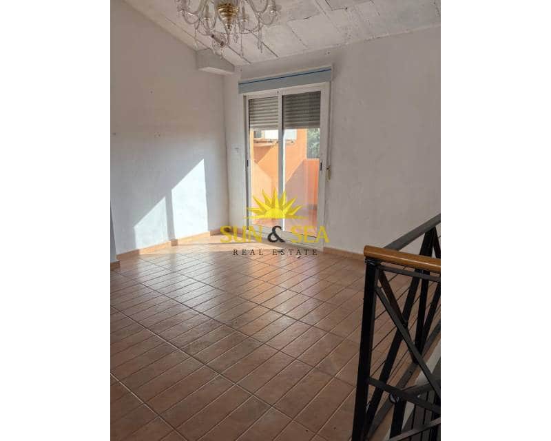 4 bedroom Apartment for rent in Alguazas with garage - € 800 (Ref: 9400064)