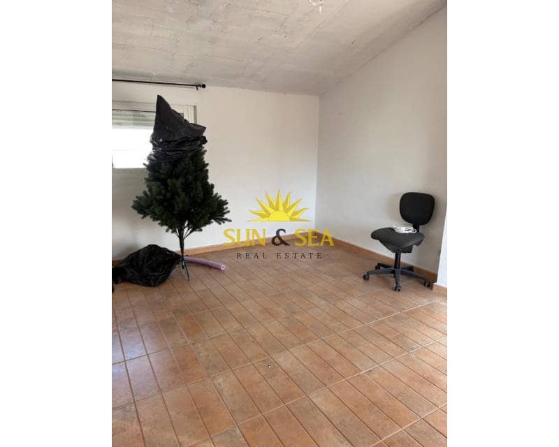 4 bedroom Apartment for rent in Alguazas with garage - € 800 (Ref: 9400064)