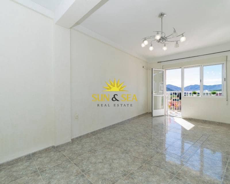 3 chambre Appartement à vendre à Alumbres - 120 000 € (Ref: 9400159)