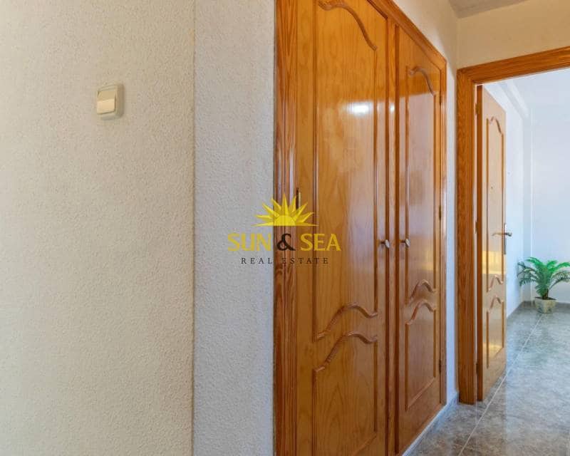 3 bedroom Apartment for rent in Alumbres - € 600 (Ref: 9400163)