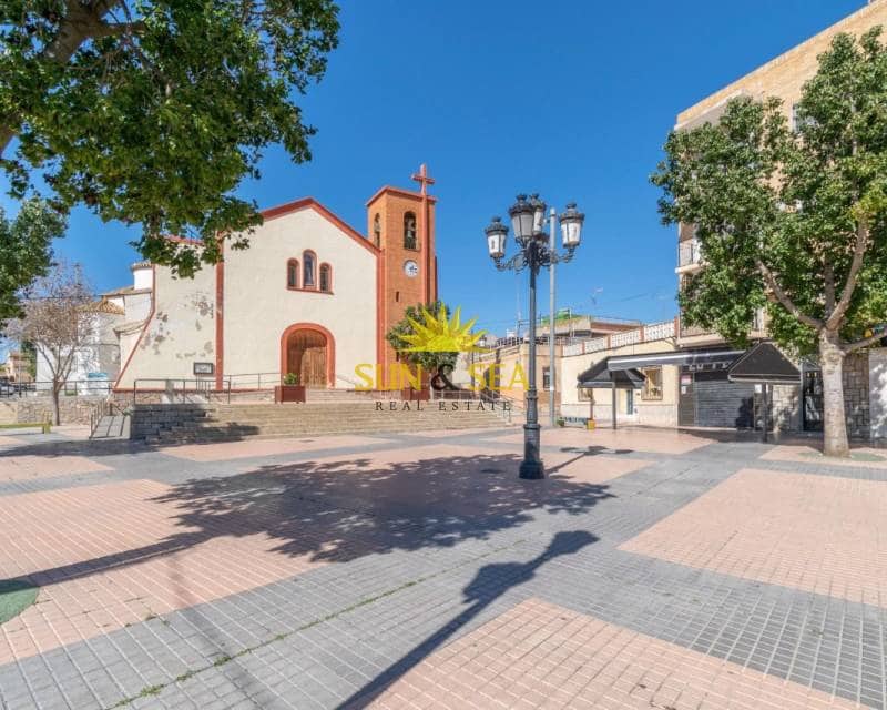 3 bedroom Apartment for rent in Alumbres - € 600 (Ref: 9400163)