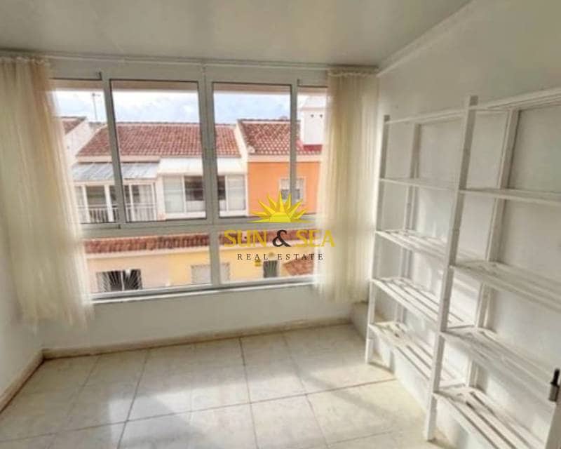 Chalet de 3 habitaciones en Benijófar en venta - 189.995 € (Ref: 9401071)