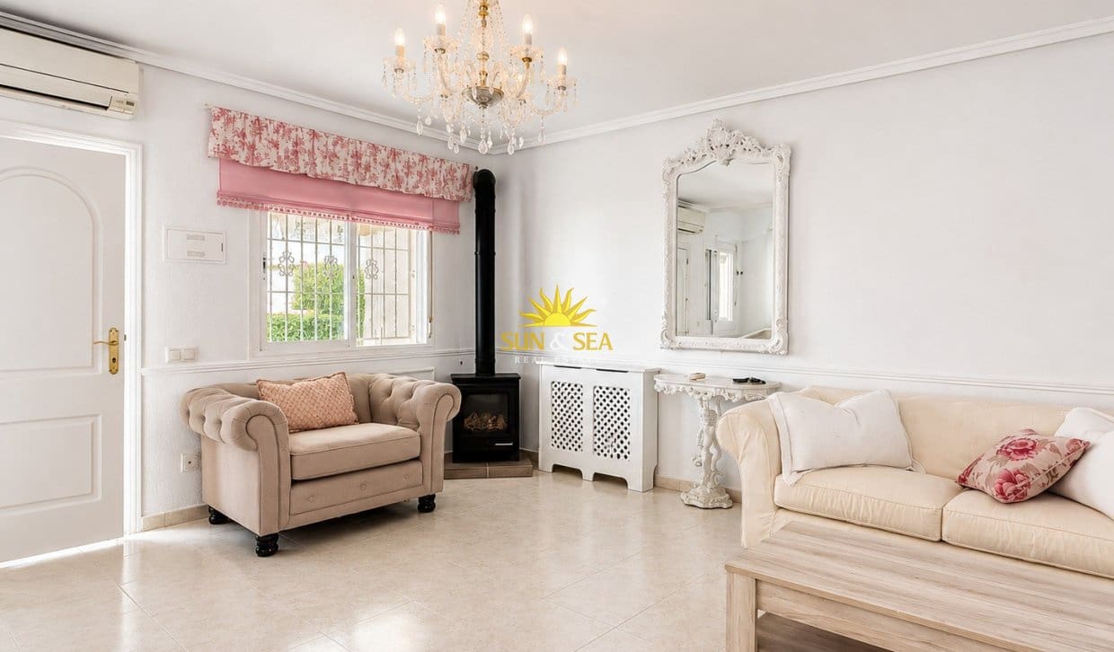 3 soverom Villa til salgs i Benijofar - € 185 000 (Ref: 9401071)