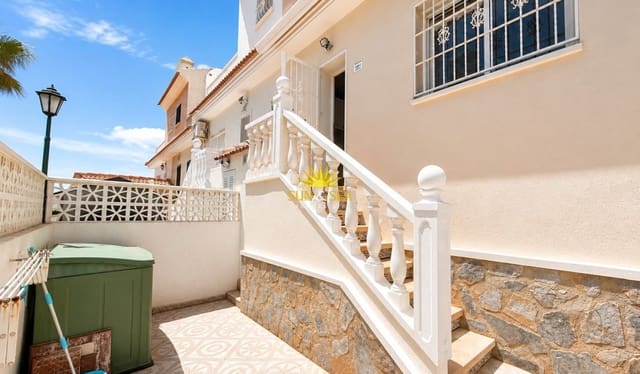 3 bedroom Villa for sale in Benijófar - € 185,000 (Ref: 9401071)