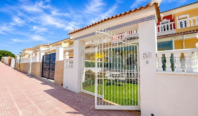 3 bedroom Villa for sale in Benijófar - € 185,000 (Ref: 9401071)