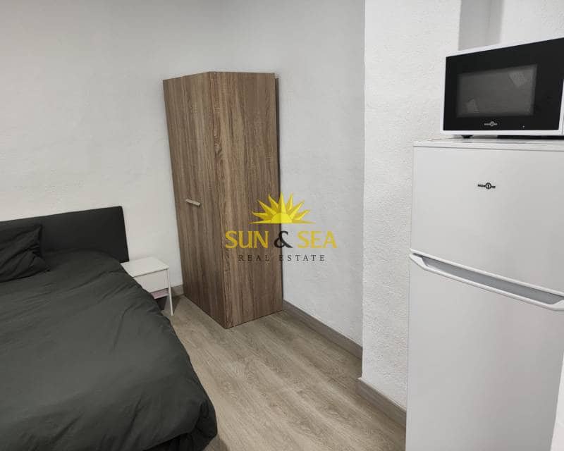 1 bedroom Studio for rent in Alicante / Alacant city - € 650 (Ref: 9401072)