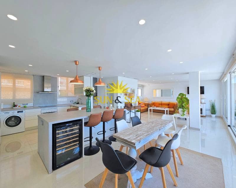 3 sypialnia Apartament do wynajęcia w La Manga del Mar Menor z basenem garażem - 2 800 € (Ref: 9401074)