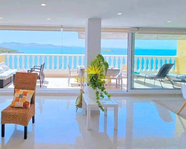 Appartement de 3 chambres à louer à La Manga del Mar Menor avec piscine garage - 2 800 € (Ref: 9401074)