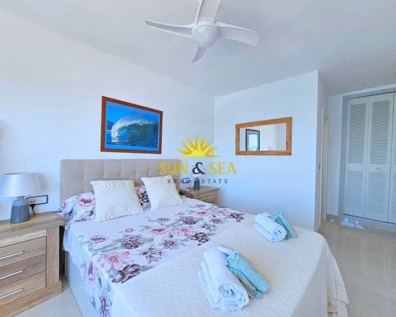 3 sypialnia Apartament do wynajęcia w La Manga del Mar Menor z basenem garażem - 2 800 € (Ref: 9401074)