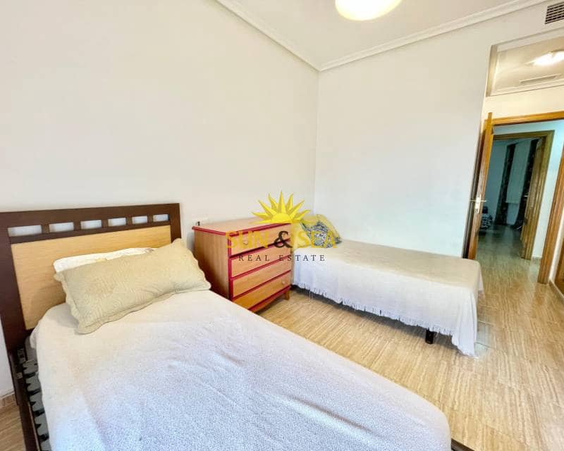 3 chambre Appartement à vendre à Formentera del Segura avec garage - 115 000 € (Ref: 9401076)