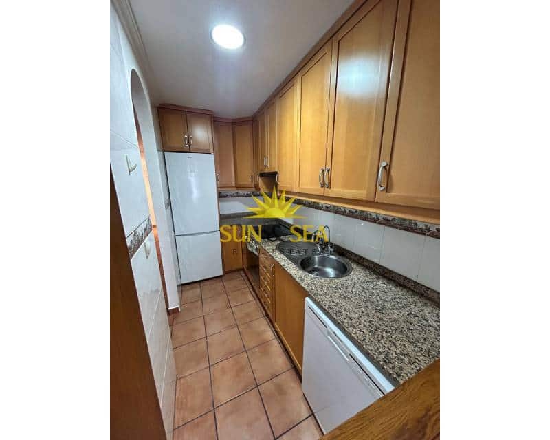 2 soverom Leilighet til leie i Elche / Elx - € 900 (Ref: 9402625)