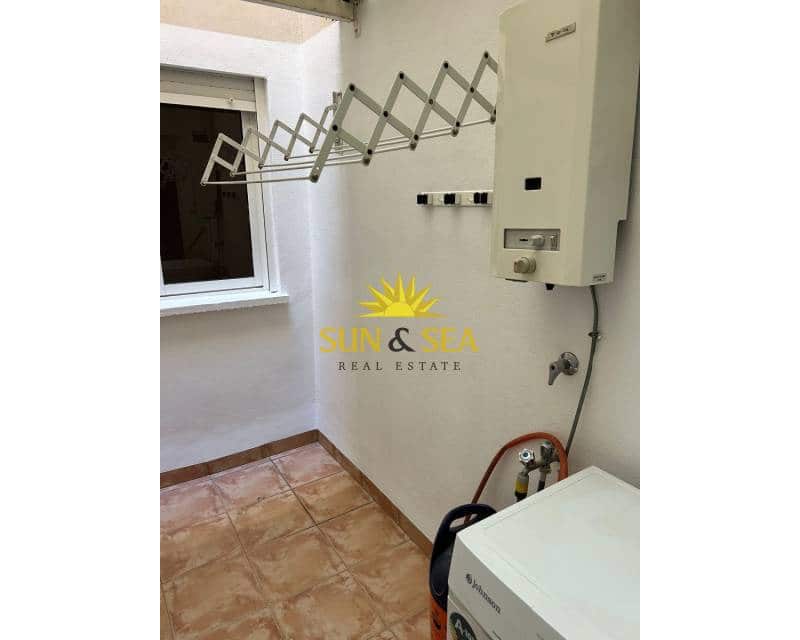 2 soverom Leilighet til leie i Elche / Elx - € 900 (Ref: 9402625)