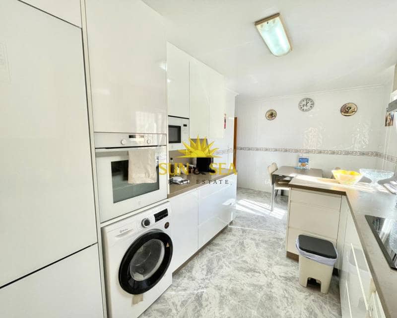 3 makuuhuone Huvila myytävänä paikassa Santiago de la Ribera mukana 
autotalli - 450 000 € (Ref: 9402630)