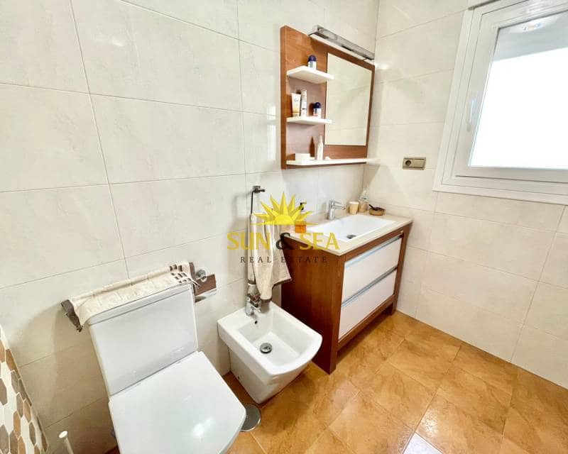 3 makuuhuone Huvila myytävänä paikassa Santiago de la Ribera mukana 
autotalli - 450 000 € (Ref: 9402630)