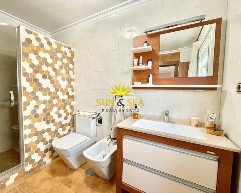 3 makuuhuone Huvila myytävänä paikassa Santiago de la Ribera mukana 
autotalli - 450 000 € (Ref: 9402630)