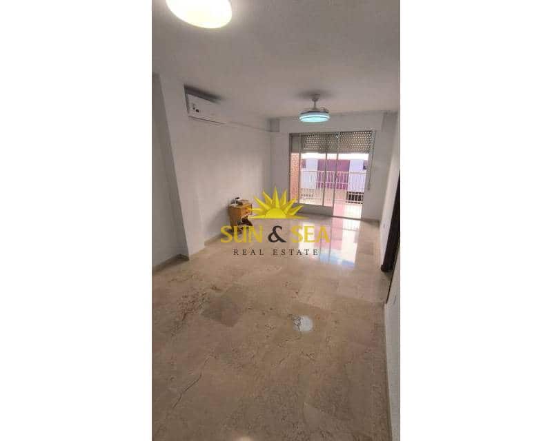 3 bedroom Apartment for rent in Los Cuarteros with garage - € 750 (Ref: 9402758)