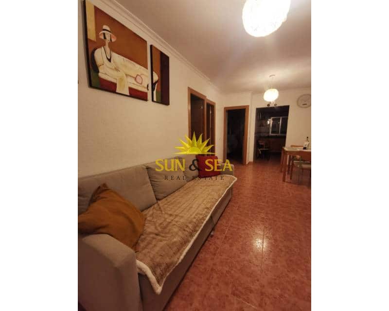 3 bedroom Villa for rent in Gran Alacant - € 900 (Ref: 9403640)