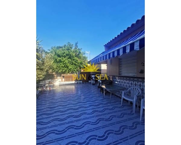 3 bedroom Villa for rent in Panorama - Sierramar, Santa Pola - € 900 (Ref: 9403640)