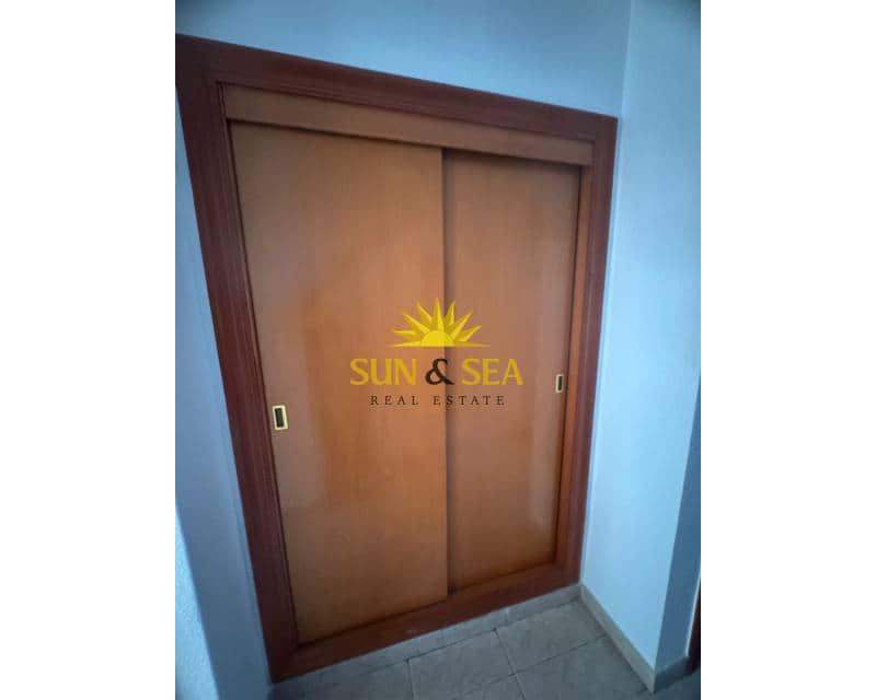 1 soveværelse Lejlighed til leje i Murcia by - € 850 (Ref: 9404698)