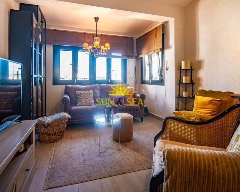 2 soveværelse Lejlighed til leje i La Mata - € 920 (Ref: 9404700)