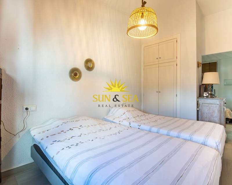 2 soveværelse Lejlighed til leje i La Mata - € 920 (Ref: 9404700)