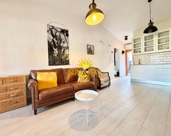 2 quarto Apartamento para arrendar em Cabo Cervera, Torrevieja - 890 € (Ref: 9404700)