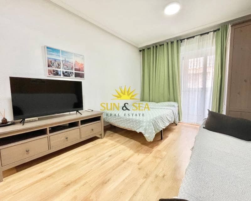 1 soverom Studio til leie i Torrevieja - € 600 (Ref: 9404701)