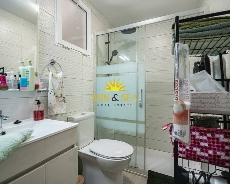 2 soverom Leilighet til leie i La Mata - € 890 (Ref: 9404703)