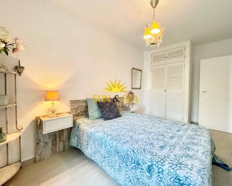 2 soverom Leilighet til leie i La Mata - € 890 (Ref: 9404703)