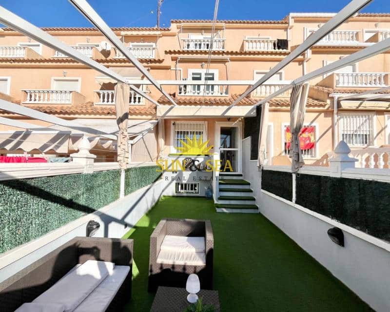 3 Zimmer Villa zu verkaufen in Santa Pola - 290.000 € (Ref: 9405769)