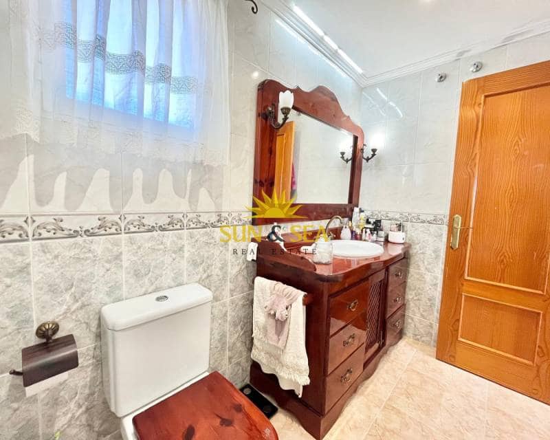 3 Zimmer Villa zu verkaufen in Santa Pola - 290.000 € (Ref: 9405769)