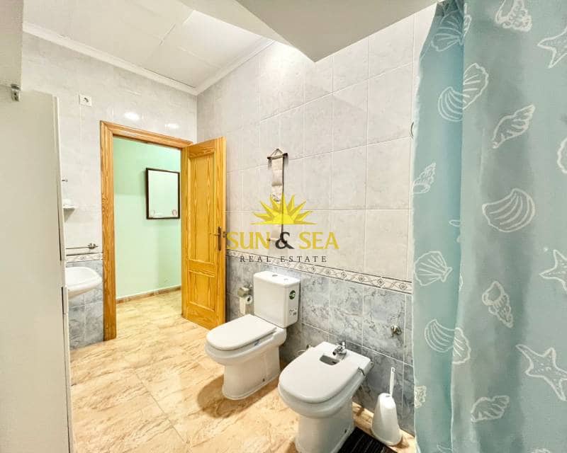 2 bedroom Apartment for rent in Los Alcazares - € 650 (Ref: 9405899)