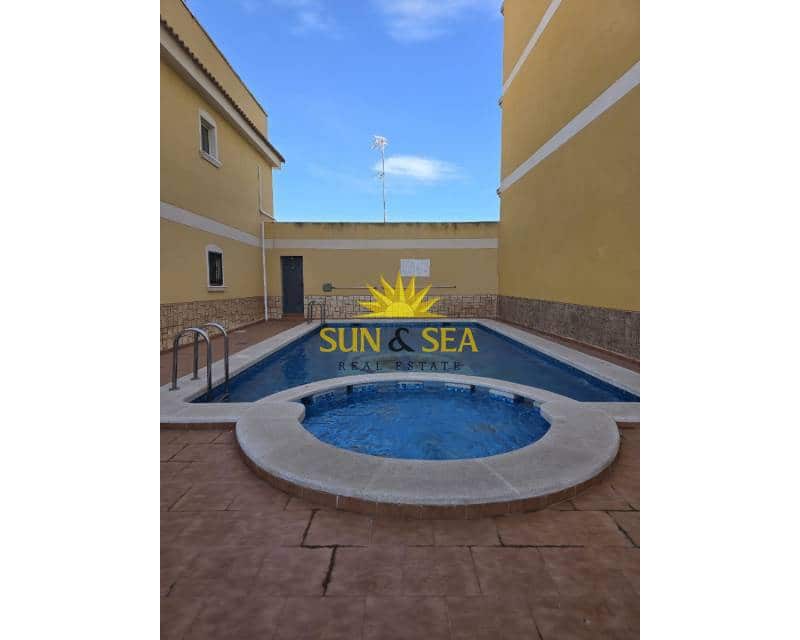 2 bedroom Penthouse for rent in Formentera del Segura with pool - € 700 (Ref: 9405901)