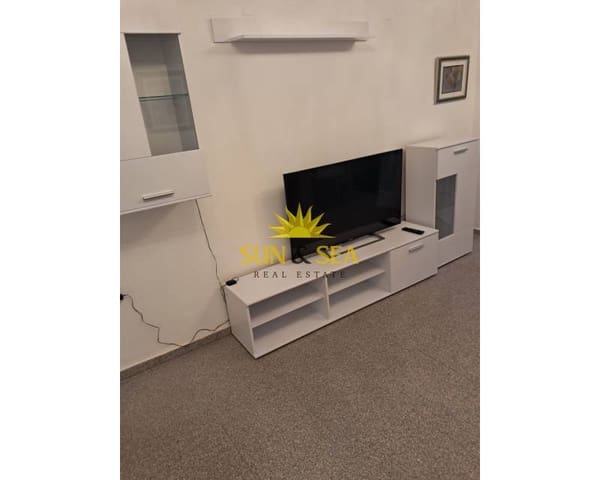 2 bedroom Apartment for rent in Zona Pueblo, Guardamar del Segura - € 800 (Ref: 9409406)