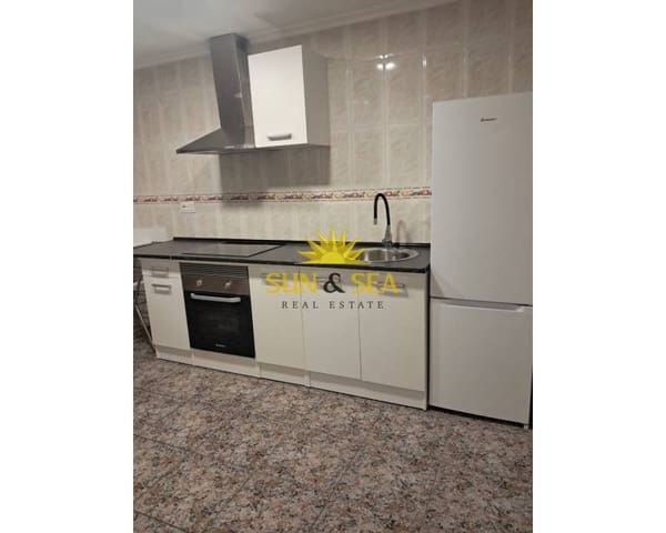 2 bedroom Apartment for rent in Zona Pueblo, Guardamar del Segura - € 800 (Ref: 9409406)