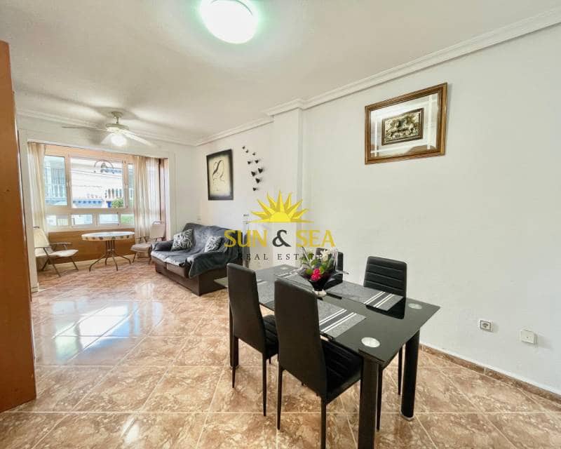 2 slaapkamer Appartement te huur in Torrevieja - € 600 (Ref: 9409408)