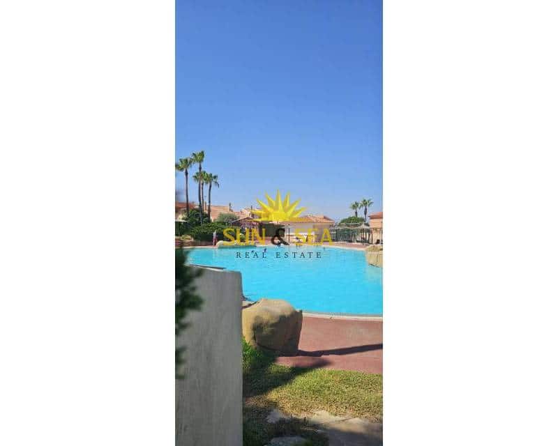 2 Zimmer Villa zu vermieten in Gran Alacant mit Pool Garage - 1.900 € (Ref: 9410154)