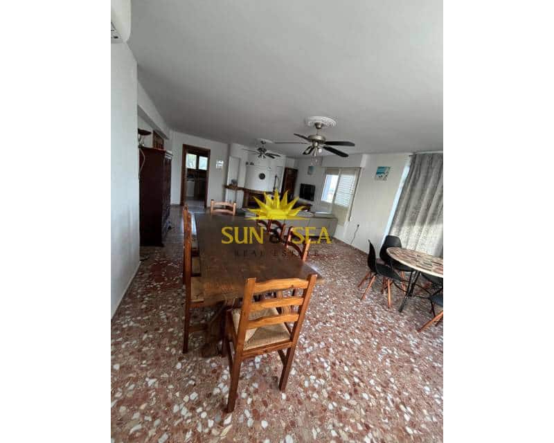 4 bedroom Apartment for rent in El Campello with pool - € 1,200 (Ref: 9410246)