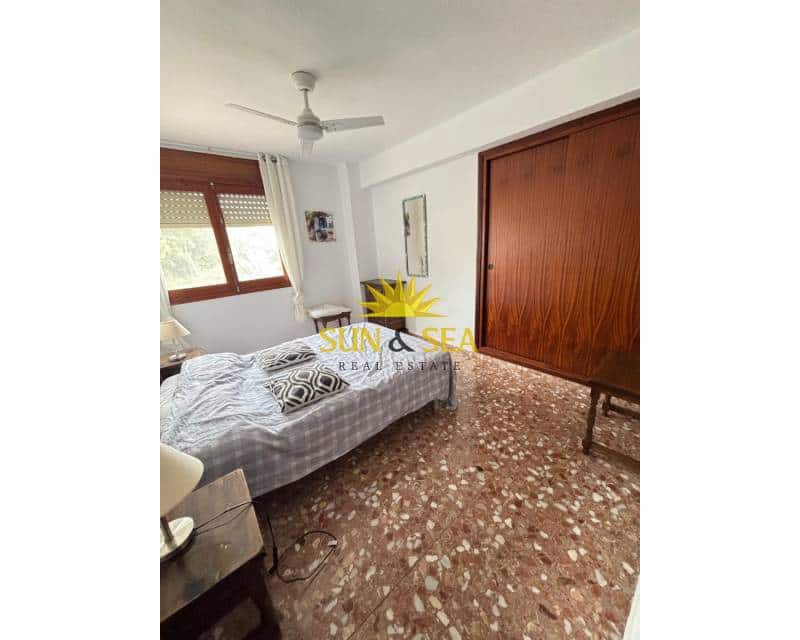 4 bedroom Apartment for rent in El Campello with pool - € 1,200 (Ref: 9410246)