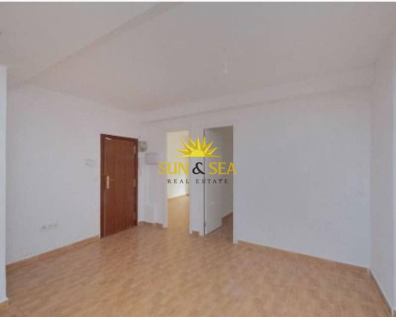 3 sypialnia Apartament do wynajęcia w Miasto Alicante / Alacant - 1 000 € (Ref: 9410248)