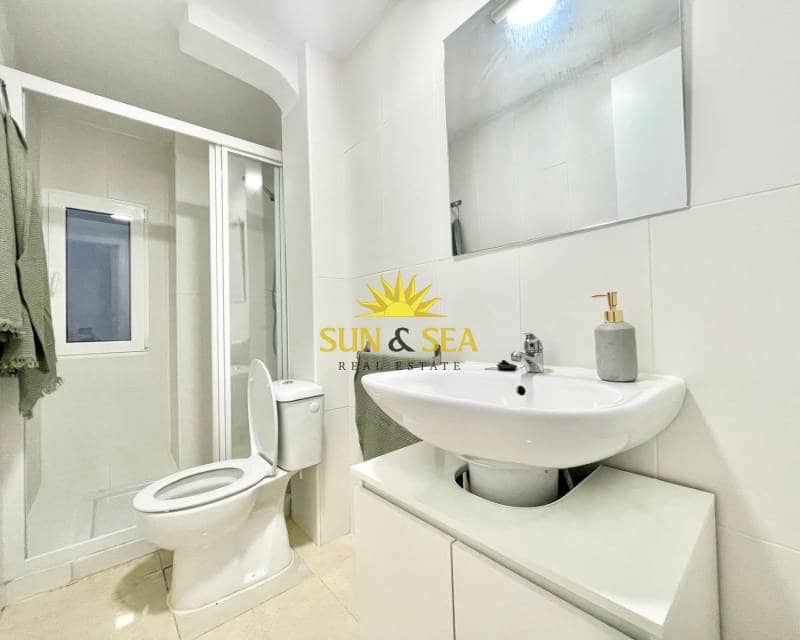 3 bedroom Apartment for rent in Alicante / Alacant city - € 1,000 (Ref: 9410248)