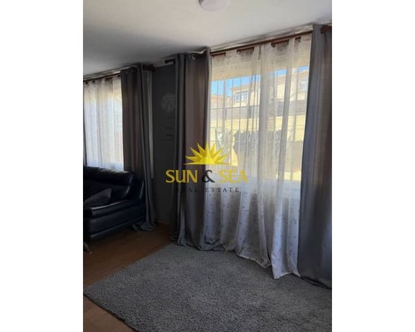 5 slaapkamer Villa te huur in La Mata, Torrevieja met garage - € 1.600 (Ref: 9414538)