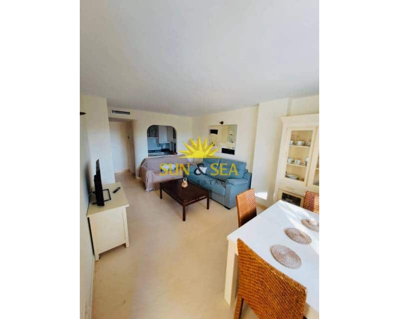 1 sovrum Lägenhet att hyra i La Manga del Mar Menor med pool - 700 € (Ref: 9414539)