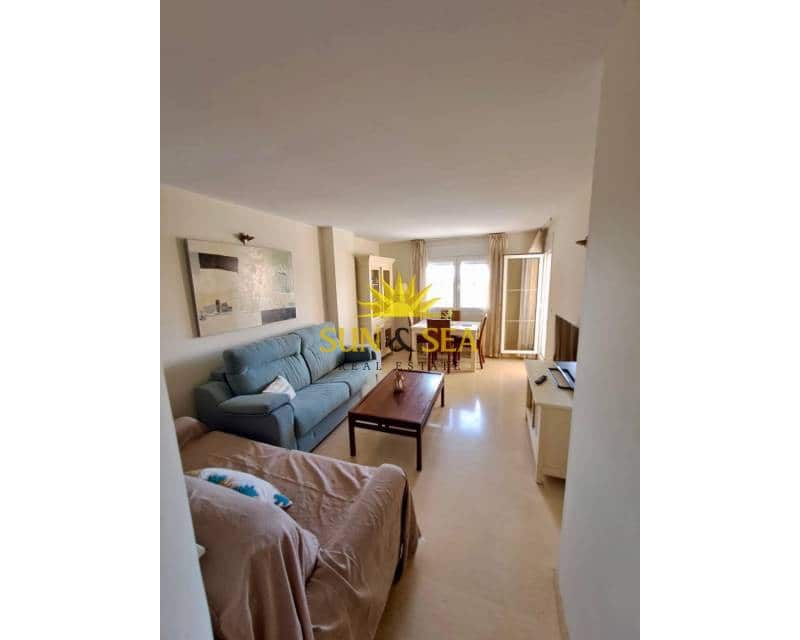 1 sovrum Lägenhet att hyra i La Manga del Mar Menor med pool - 700 € (Ref: 9414539)