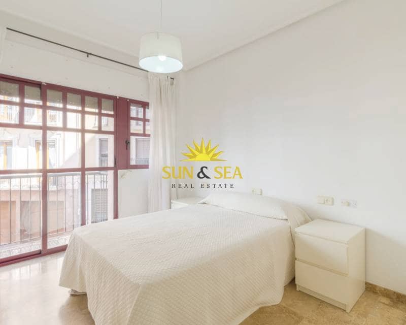 3 soverom Leilighet til leie i Murcia by - € 950 (Ref: 9414611)