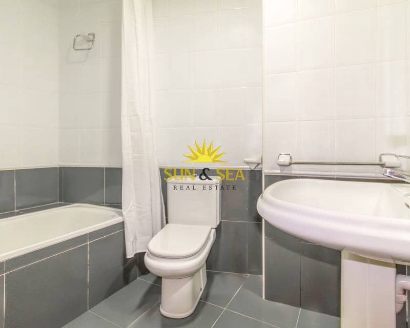 3 soverom Leilighet til leie i Murcia by - € 950 (Ref: 9414611)