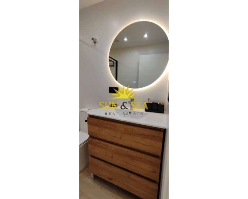 1 makuuhuone Huoneisto vuokrattavana paikassa Alicante kaupunki - 900 € (Ref: 9417784)