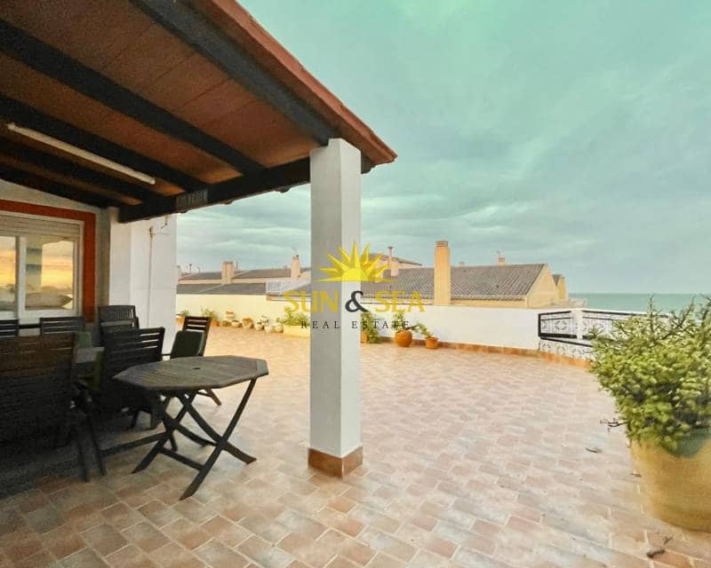 Penthouse de 4 chambres à louer à La Mata avec garage - 800 € (Ref: 9418993)