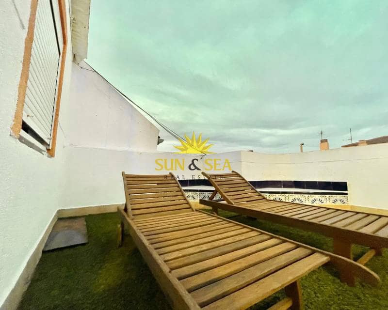 Penthouse de 4 chambres à louer à La Mata avec garage - 800 € (Ref: 9418993)