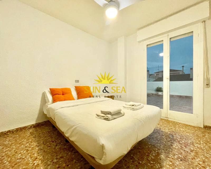 Penthouse de 4 chambres à louer à La Mata avec garage - 800 € (Ref: 9418993)